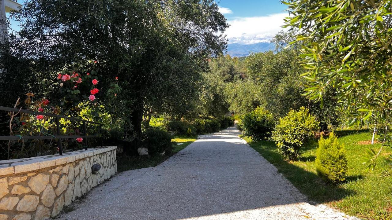 Villa Sania Kassiopi Exterior photo